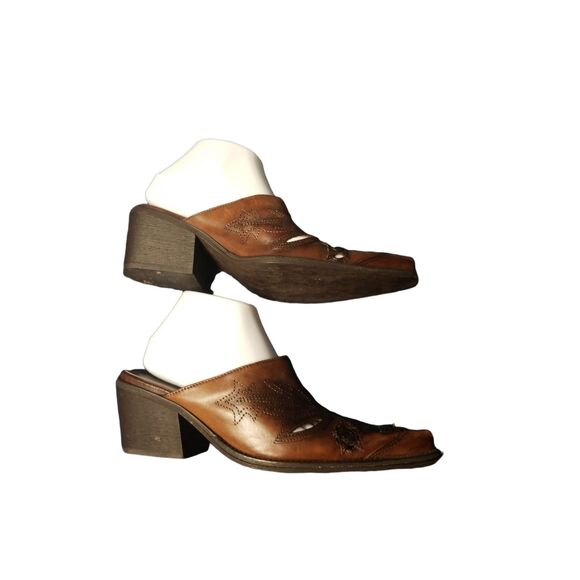 Carlos by Carlos Santana Brown Leather Round-up Mules Western Size 7 1/2 - Picture 2 of 4